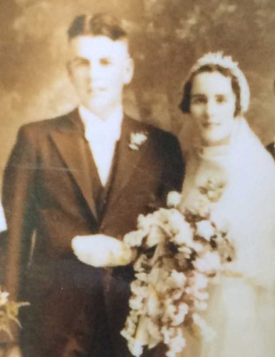 This image has an empty alt attribute; its file name is wedding-rodwell-gordon-and-davies.jpg