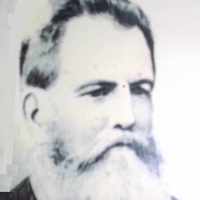 This image has an empty alt attribute; its file name is eric-sutherland-ross.jpg