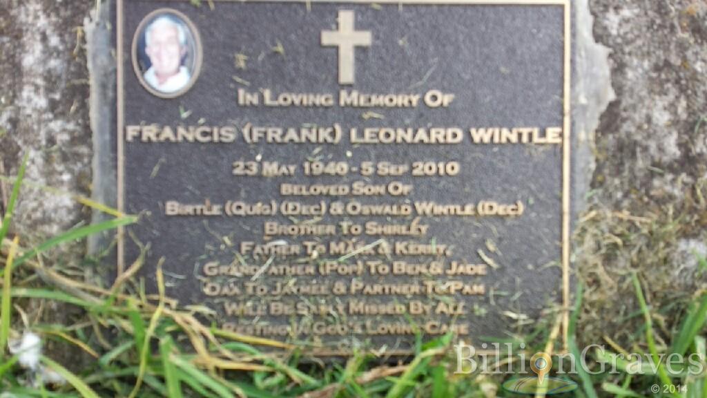 This image has an empty alt attribute; its file name is hs-fl-wintle.jpg