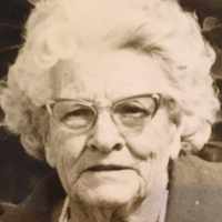 This image has an empty alt attribute; its file name is rosanna-emma-hayes.jpg